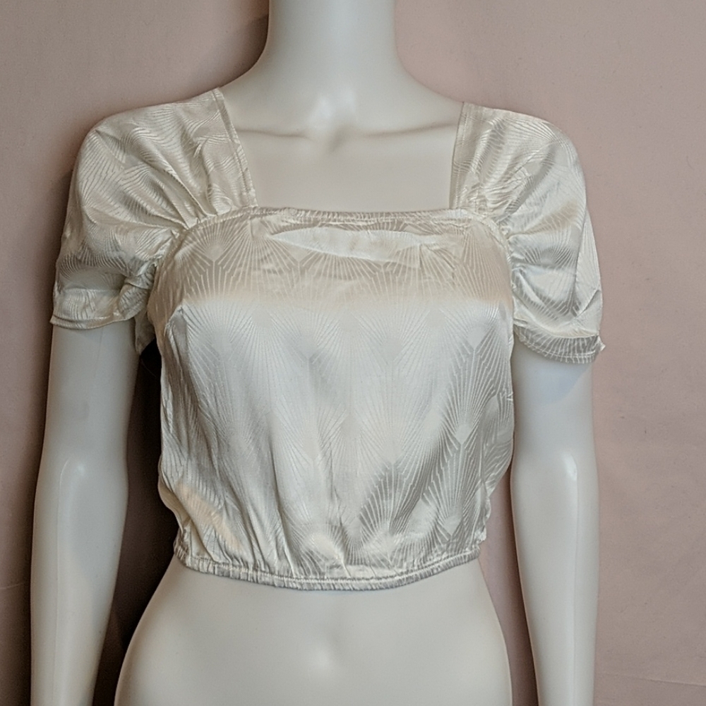 Nasty Gal Premium Don't Try So Hard Jacquard Angel Sleeve Blouse size 2